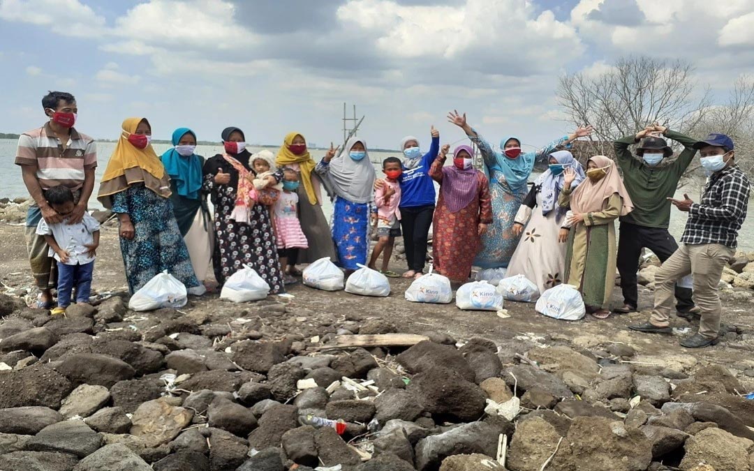 Fisherwomen